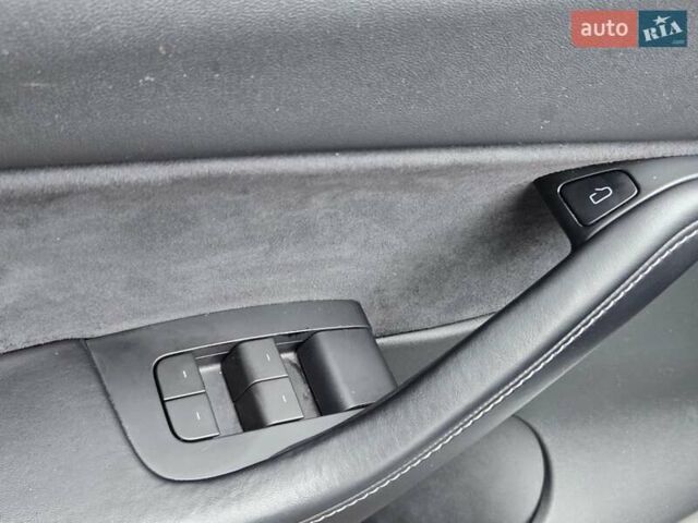 Белый Тесла Model Y, объемом двигателя 0 л и пробегом 70 тыс. км за 31500 $, фото 16 на Automoto.ua