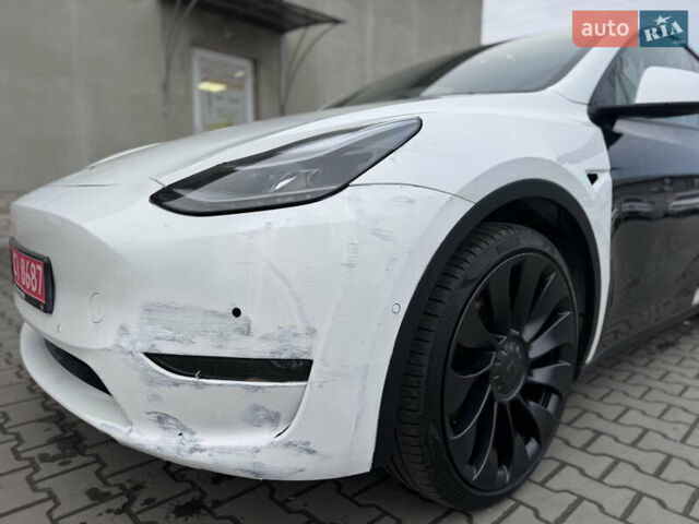 Белый Тесла Model Y, объемом двигателя 0 л и пробегом 29 тыс. км за 21700 $, фото 8 на Automoto.ua