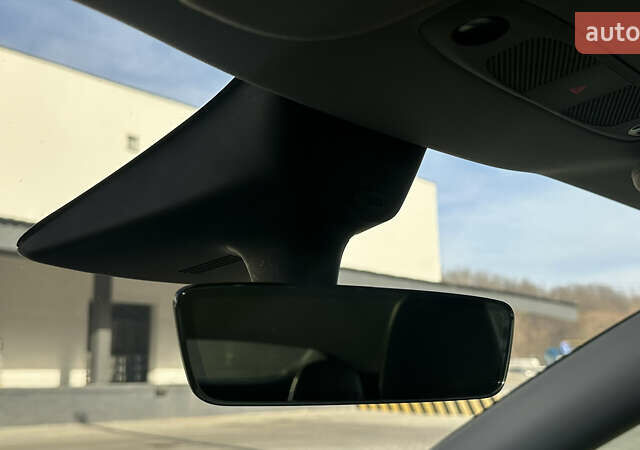 Білий Тесла Model Y, об'ємом двигуна 0 л та пробігом 63 тис. км за 28700 $, фото 15 на Automoto.ua