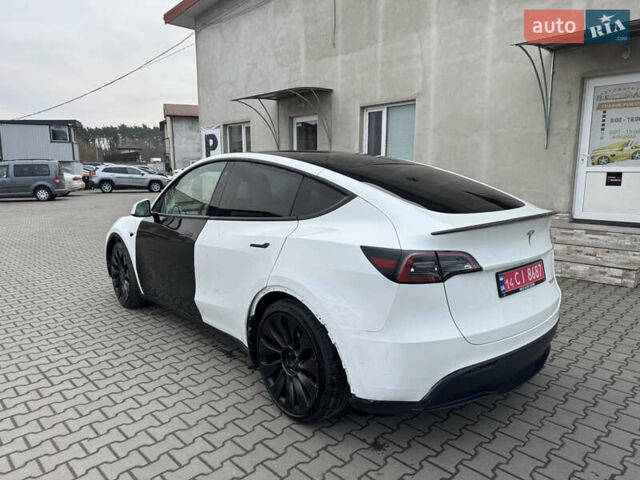Белый Тесла Model Y, объемом двигателя 0 л и пробегом 29 тыс. км за 21700 $, фото 6 на Automoto.ua