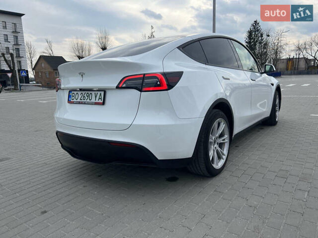 Білий Тесла Model Y, об'ємом двигуна 0 л та пробігом 15 тис. км за 27999 $, фото 10 на Automoto.ua