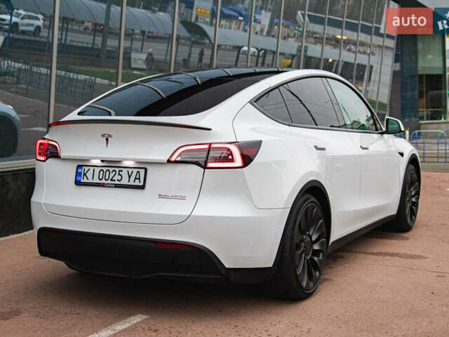 Белый Тесла Model Y, объемом двигателя 0 л и пробегом 20 тыс. км за 36900 $, фото 14 на Automoto.ua