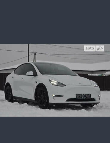 Тесла Model Y 2022 у Сокале на Automoto.ua Білий Тесла Model Y, об'ємом двигуна 0 л та пробігом 75 тис. км за 27500 $, фото 19 на Automoto.ua