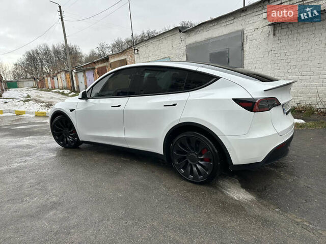 Белый Тесла Model Y, объемом двигателя 0 л и пробегом 38 тыс. км за 44900 $, фото 12 на Automoto.ua