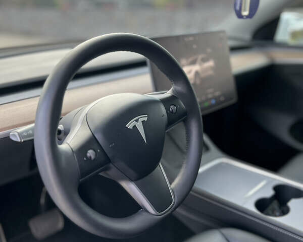 Тесла Model Y 2022 у Калиновке на Automoto.ua Білий Тесла Model Y, об'ємом двигуна 0 л та пробігом 50 тис. км за 24700 $, фото 14 на Automoto.ua