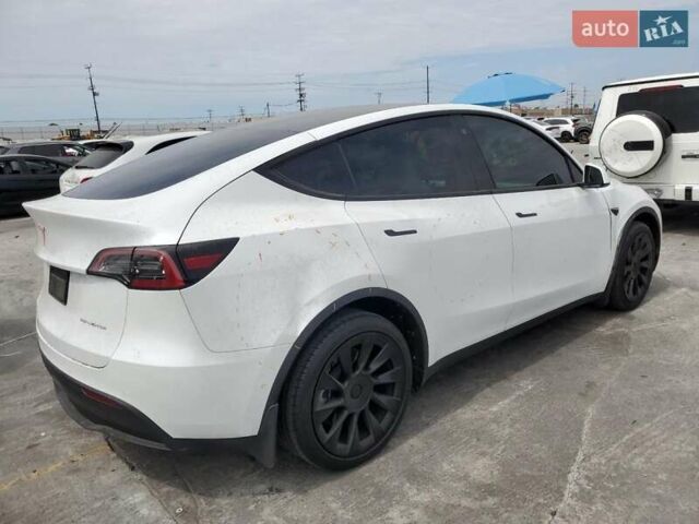 Білий Тесла Model Y, об'ємом двигуна 0 л та пробігом 29 тис. км за 8500 $, фото 2 на Automoto.ua