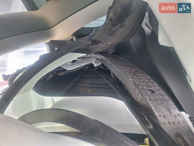 Тесла Model Y 2022 в Киеве на Automoto.ua Белый Тесла Model Y, объемом двигателя 0 л и пробегом 57 тыс. км за 25950 $, фото 29 на Automoto.ua