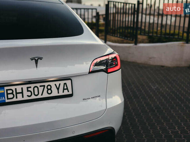 Белый Тесла Model Y, объемом двигателя 0 л и пробегом 45 тыс. км за 28900 $, фото 11 на Automoto.ua