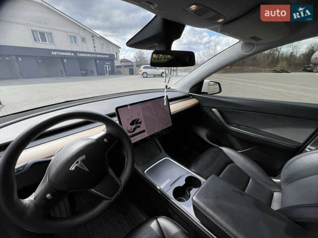 Тесла Model Y 2022 у Сокале на Automoto.ua Білий Тесла Model Y, об'ємом двигуна 0 л та пробігом 75 тис. км за 27500 $, фото 10 на Automoto.ua
