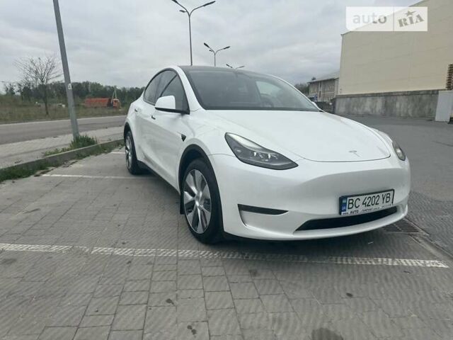 Белый Тесла Model Y, объемом двигателя 0 л и пробегом 39 тыс. км за 37500 $, фото 34 на Automoto.ua