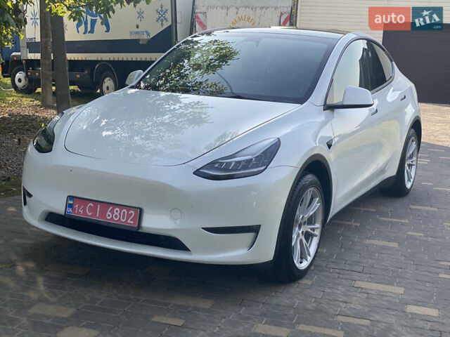 Белый Тесла Model Y, объемом двигателя 0 л и пробегом 58 тыс. км за 24000 $, фото 55 на Automoto.ua
