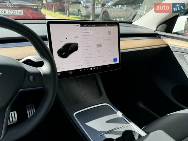 Белый Тесла Model Y, объемом двигателя 0 л и пробегом 5 тыс. км за 45600 $, фото 5 на Automoto.ua