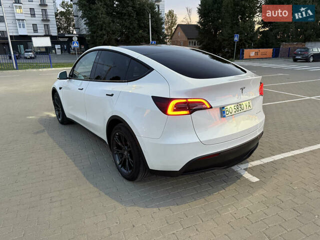 Белый Тесла Model Y, объемом двигателя 0 л и пробегом 81 тыс. км за 25900 $, фото 30 на Automoto.ua