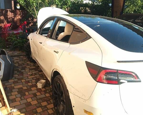 Тесла Model Y 2022 в Киеве на Automoto.ua Белый Тесла Model Y, объемом двигателя 0 л и пробегом 57 тыс. км за 25950 $, фото 11 на Automoto.ua