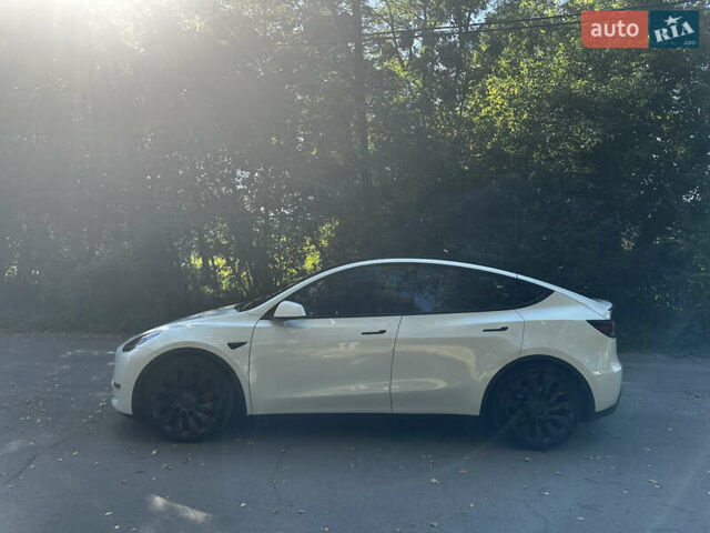Білий Тесла Model Y, об'ємом двигуна 0 л та пробігом 38 тис. км за 29700 $, фото 2 на Automoto.ua