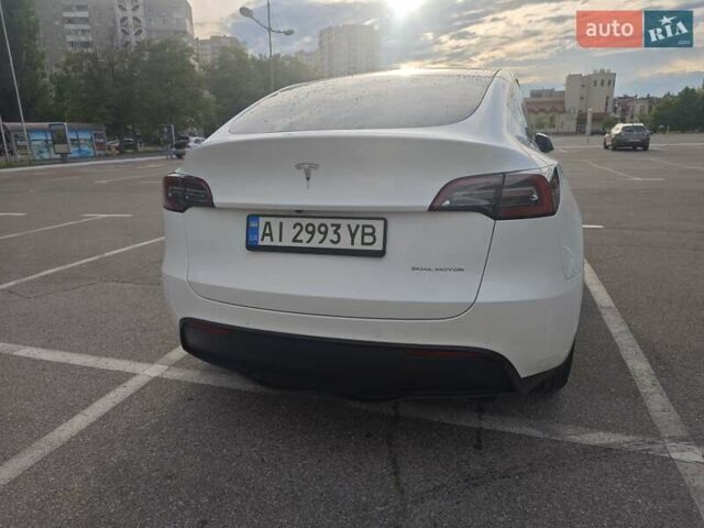 Белый Тесла Model Y, объемом двигателя 0 л и пробегом 38 тыс. км за 28000 $, фото 8 на Automoto.ua