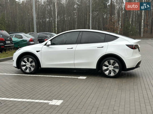 Белый Тесла Model Y, объемом двигателя 0 л и пробегом 117 тыс. км за 24999 $, фото 9 на Automoto.ua