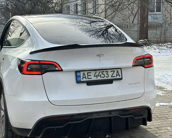 Белый Тесла Model Y, объемом двигателя 0 л и пробегом 38 тыс. км за 32500 $, фото 7 на Automoto.ua