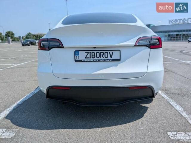 Белый Тесла Model Y, объемом двигателя 0 л и пробегом 39 тыс. км за 29500 $, фото 6 на Automoto.ua