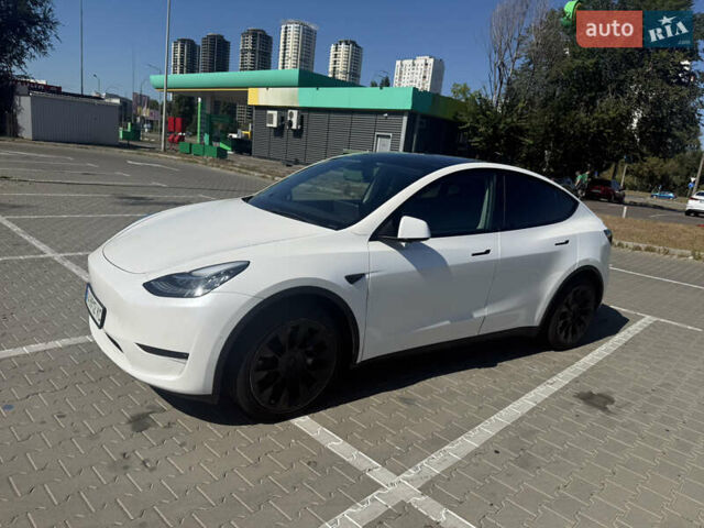 Белый Тесла Model Y, объемом двигателя 0 л и пробегом 135 тыс. км за 22500 $, фото 2 на Automoto.ua