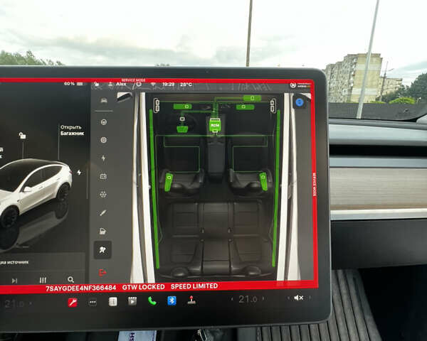 Белый Тесла Model Y, объемом двигателя 0 л и пробегом 93 тыс. км за 26200 $, фото 27 на Automoto.ua