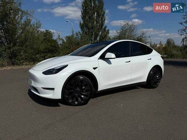 Білий Тесла Model Y, об'ємом двигуна 0 л та пробігом 56 тис. км за 26000 $, фото 7 на Automoto.ua