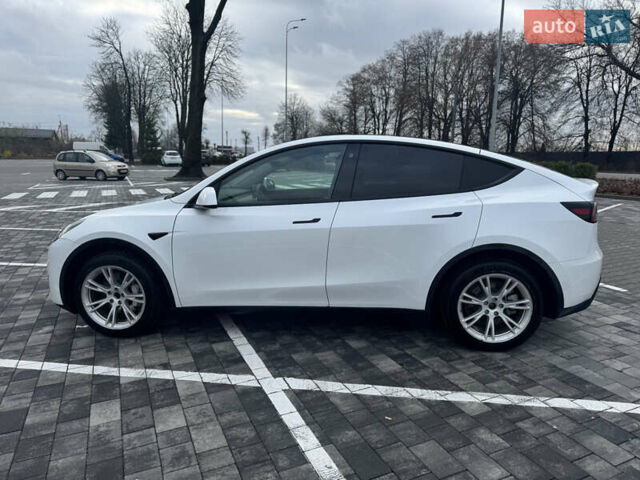 Білий Тесла Model Y, об'ємом двигуна 0 л та пробігом 100 тис. км за 23999 $, фото 3 на Automoto.ua