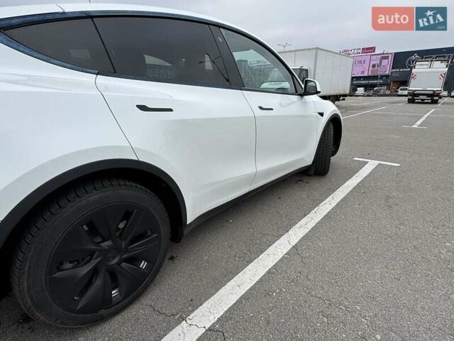 Белый Тесла Model Y, объемом двигателя 0 л и пробегом 45 тыс. км за 33000 $, фото 9 на Automoto.ua