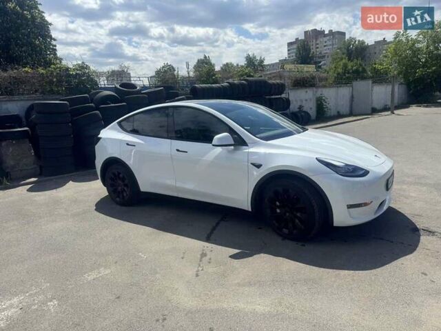 Тесла Model Y 2022 у Києві на Automoto.ua Білий Тесла Model Y, об'ємом двигуна 0 л та пробігом 28 тис. км за 33000 $, фото 9 на Automoto.ua