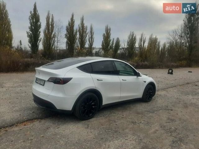 Білий Тесла Model Y, об'ємом двигуна 0 л та пробігом 45 тис. км за 21500 $, фото 3 на Automoto.ua