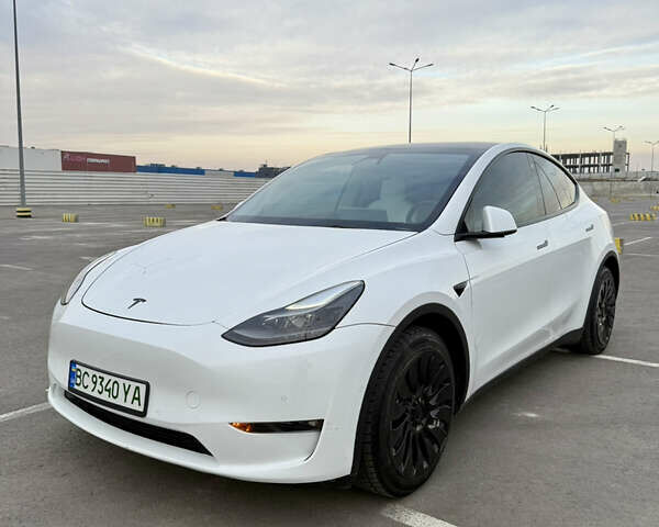Білий Тесла Model Y, об'ємом двигуна 0 л та пробігом 71 тис. км за 24000 $, фото 1 на Automoto.ua