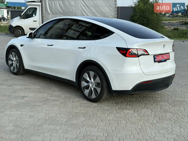 Белый Тесла Model Y, объемом двигателя 0 л и пробегом 75 тыс. км за 24900 $, фото 5 на Automoto.ua