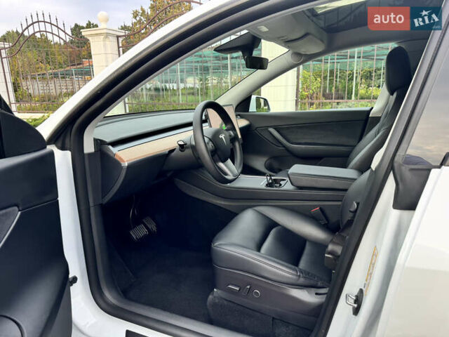 Білий Тесла Model Y, об'ємом двигуна 0 л та пробігом 58 тис. км за 28900 $, фото 10 на Automoto.ua