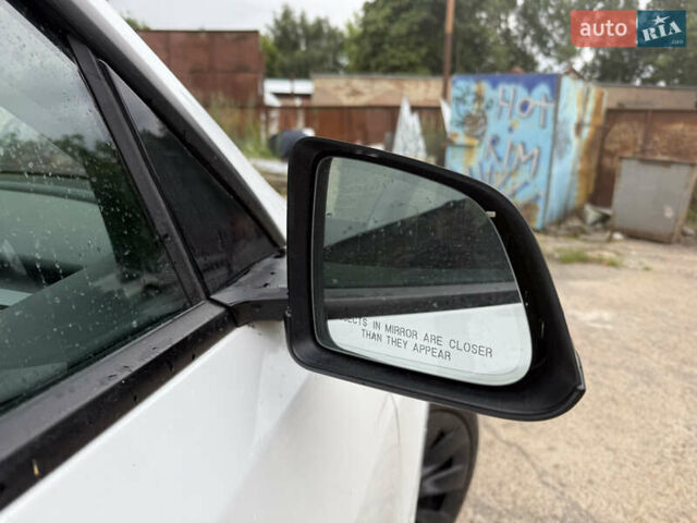 Белый Тесла Model Y, объемом двигателя 0 л и пробегом 36 тыс. км за 15500 $, фото 7 на Automoto.ua