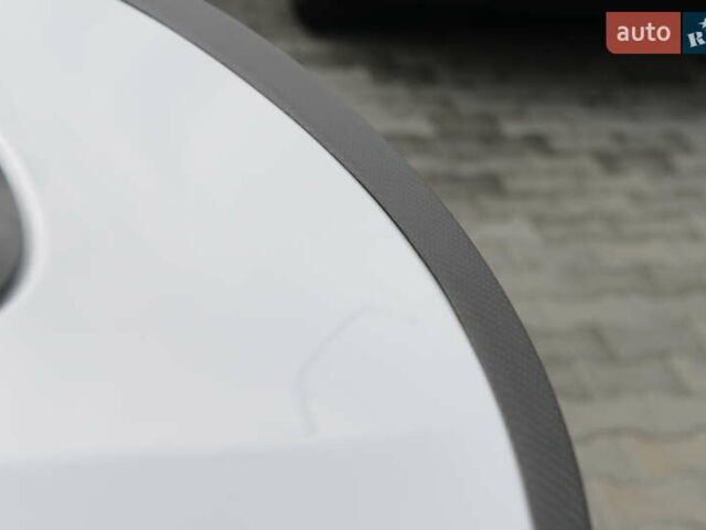 Тесла Model Y 2022 у Мукачеве на Automoto.ua Білий Тесла Model Y, об'ємом двигуна 0 л та пробігом 17 тис. км за 46500 $, фото 7 на Automoto.ua