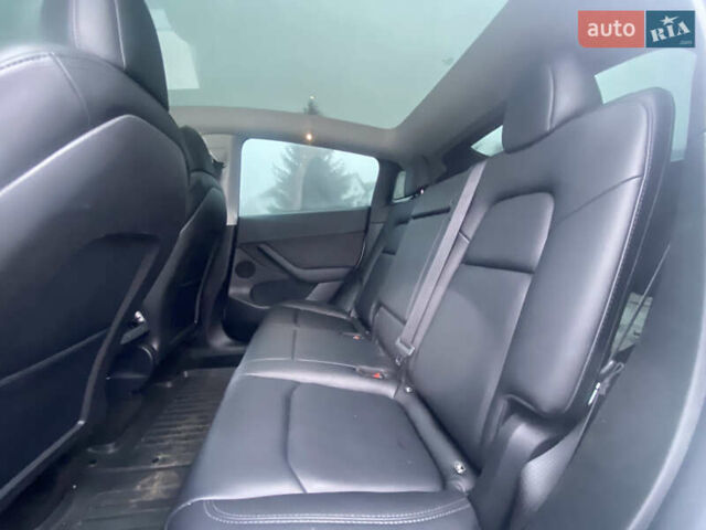 Белый Тесла Model Y, объемом двигателя 0 л и пробегом 58 тыс. км за 29500 $, фото 17 на Automoto.ua