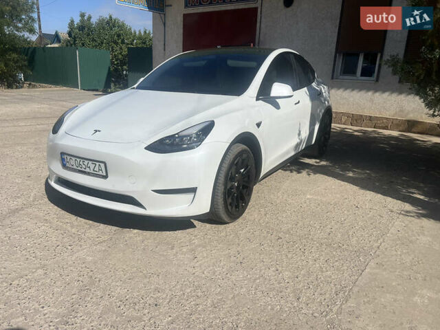 Белый Тесла Model Y, объемом двигателя 0 л и пробегом 55 тыс. км за 29900 $, фото 4 на Automoto.ua