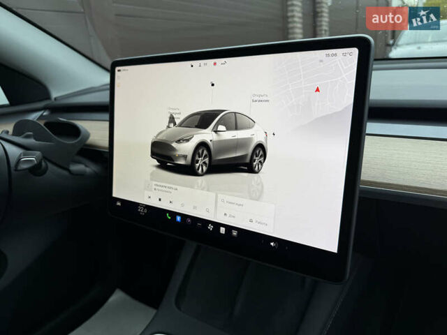 Белый Тесла Model Y, объемом двигателя 0 л и пробегом 53 тыс. км за 36700 $, фото 38 на Automoto.ua