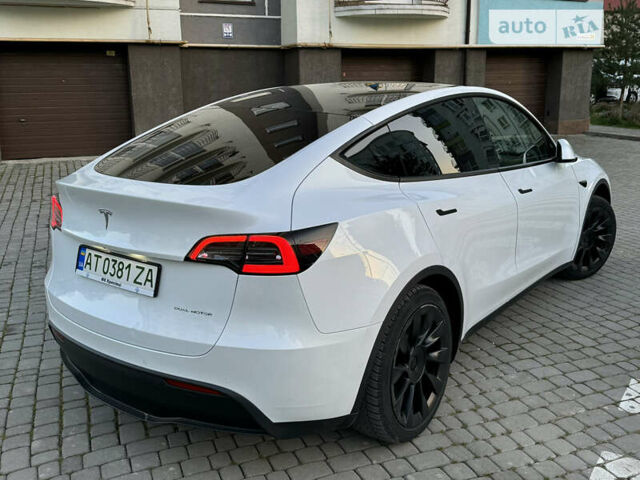 Белый Тесла Model Y, объемом двигателя 0 л и пробегом 18 тыс. км за 39500 $, фото 4 на Automoto.ua