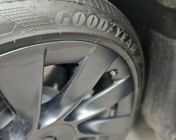 Білий Тесла Model Y, об'ємом двигуна 0 л та пробігом 20 тис. км за 35000 $, фото 14 на Automoto.ua