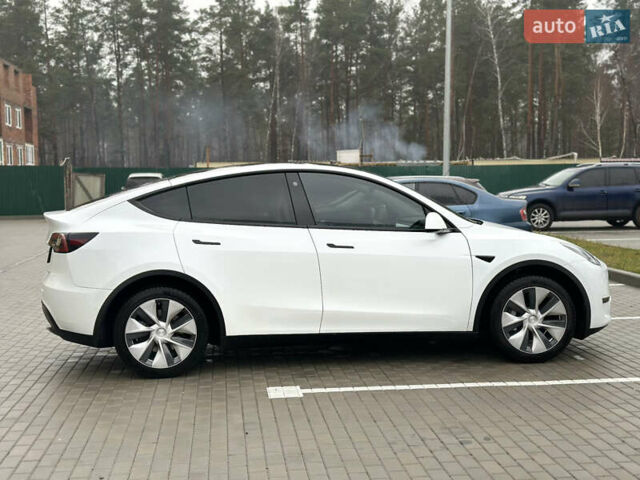Белый Тесла Model Y, объемом двигателя 0 л и пробегом 117 тыс. км за 24999 $, фото 3 на Automoto.ua