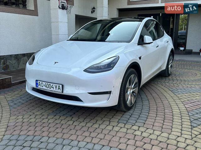 Белый Тесла Model Y, объемом двигателя 0 л и пробегом 129 тыс. км за 36499 $, фото 2 на Automoto.ua