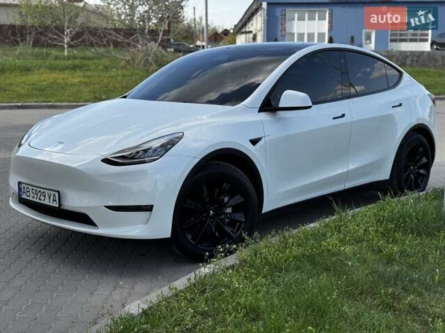 Белый Тесла Model Y, объемом двигателя 0 л и пробегом 59 тыс. км за 28800 $, фото 8 на Automoto.ua