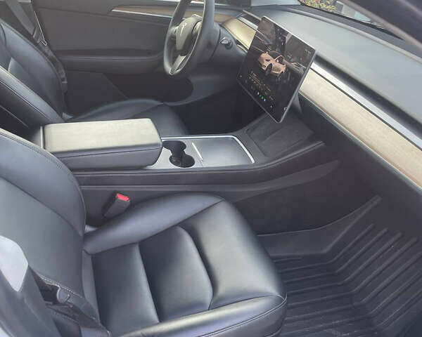 Білий Тесла Model Y, об'ємом двигуна 0 л та пробігом 60 тис. км за 24900 $, фото 21 на Automoto.ua