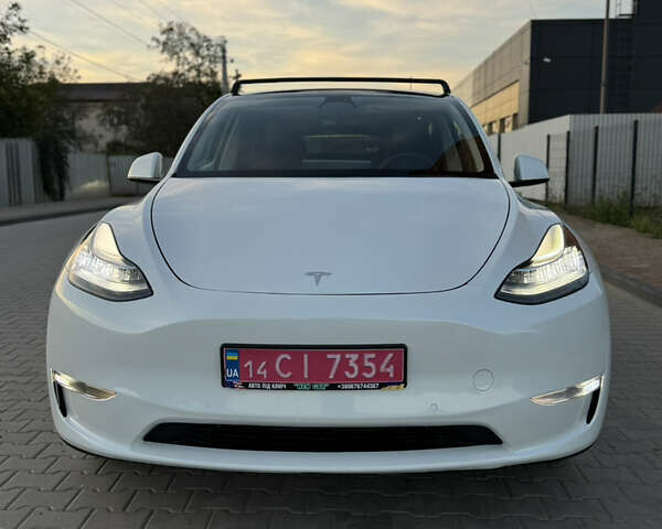 Белый Тесла Model Y, объемом двигателя 0 л и пробегом 94 тыс. км за 24500 $, фото 8 на Automoto.ua