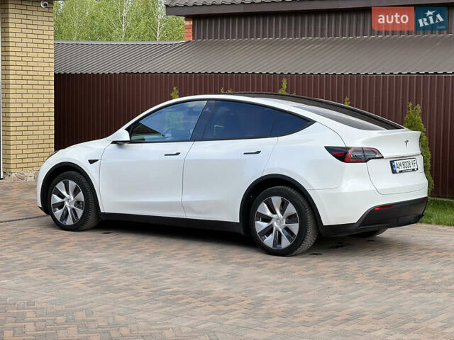 Белый Тесла Model Y, объемом двигателя 0 л и пробегом 25 тыс. км за 31500 $, фото 8 на Automoto.ua