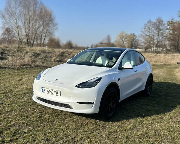 Білий Тесла Model Y, об'ємом двигуна 0 л та пробігом 20 тис. км за 33000 $, фото 7 на Automoto.ua