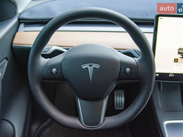 Белый Тесла Model Y, объемом двигателя 0 л и пробегом 20 тыс. км за 36900 $, фото 29 на Automoto.ua