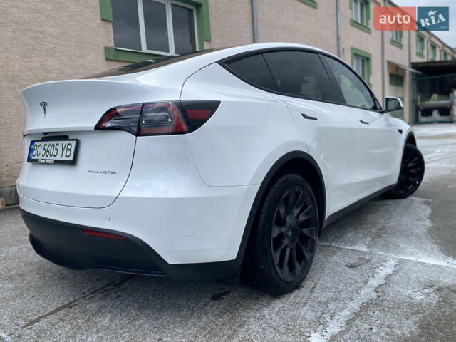 Білий Тесла Model Y, об'ємом двигуна 0 л та пробігом 75 тис. км за 27000 $, фото 12 на Automoto.ua