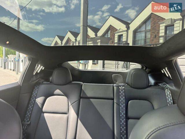 Белый Тесла Model Y, объемом двигателя 0 л и пробегом 62 тыс. км за 39500 $, фото 14 на Automoto.ua